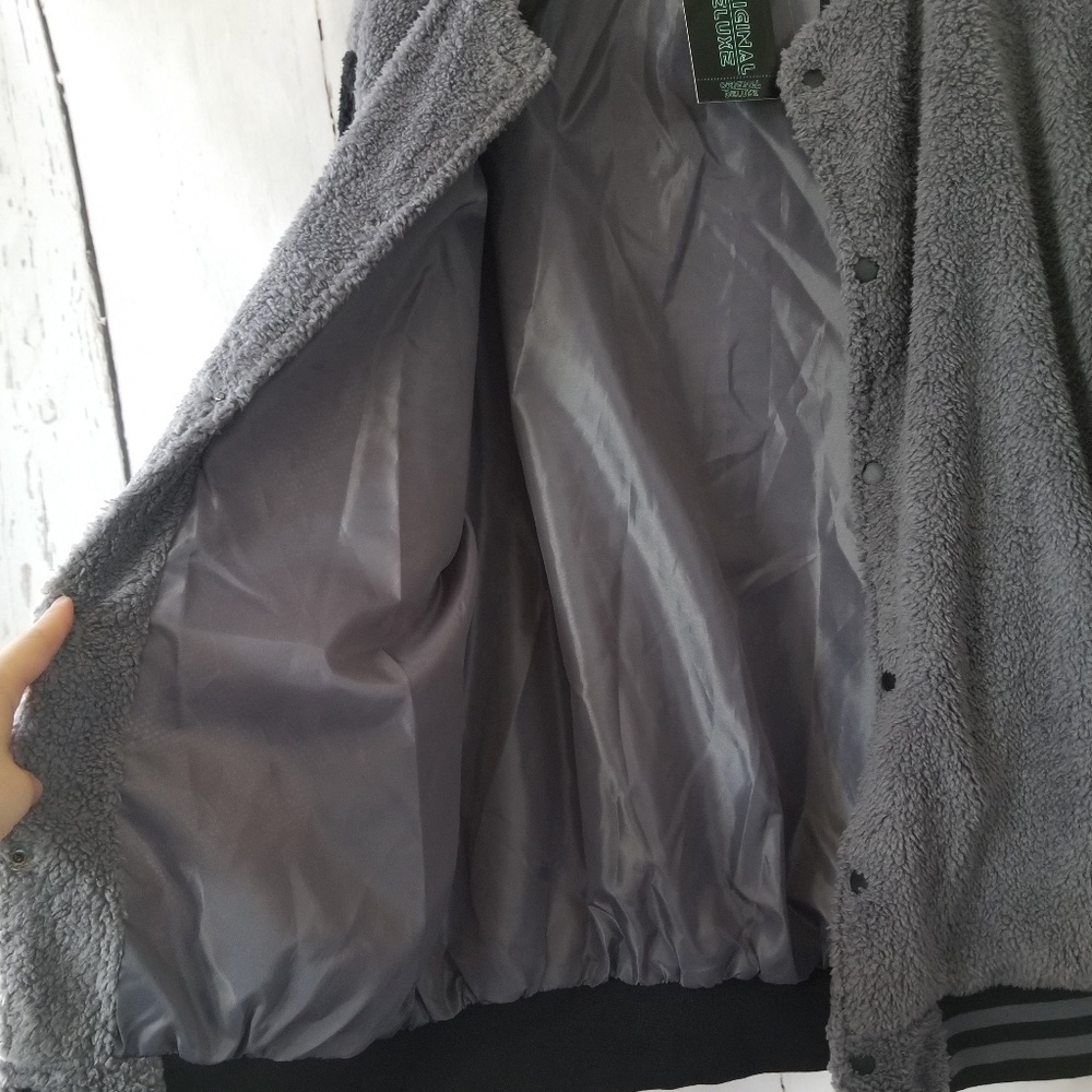 Original Deluxe Men's Varsity Sherpa Fleece Jacket - Picture 5 of 8